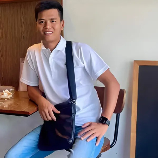 Mr Hoàng Sĩ Lực 