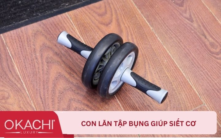Con lăn tập bụng giúp siết cơ