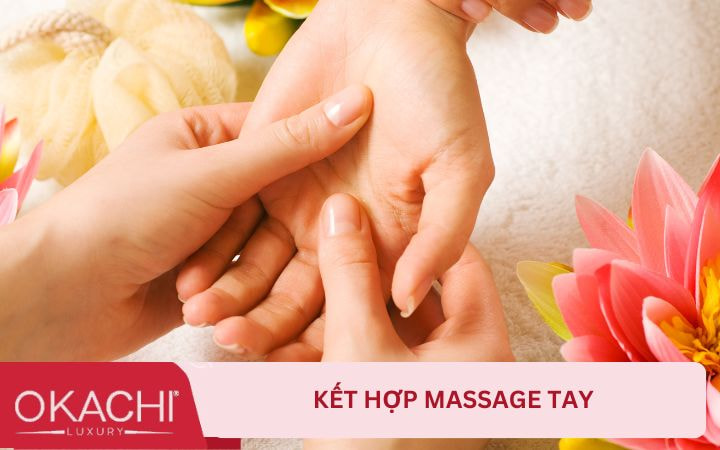 Kết hợp massage để tăng hiệu quả trị tê tay