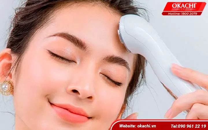 Hướng dẫn sử dụng máy mát xa da mặt đúng cách hiệu quả cao