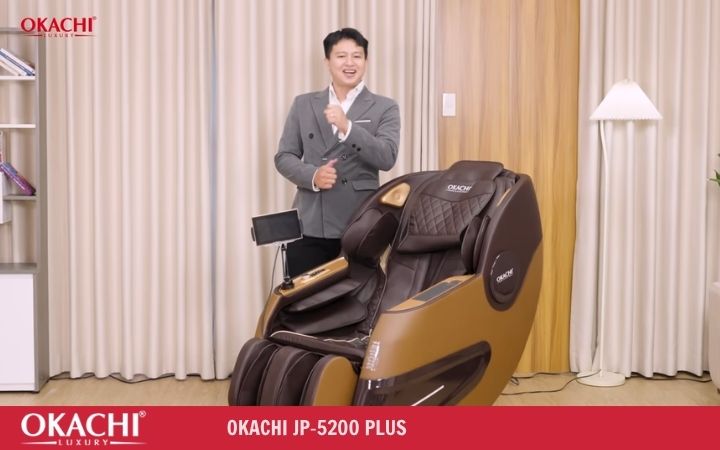 Ghế massage OKACHI JP-5200 Plus có điều khiển giọng nói tiếng Việt