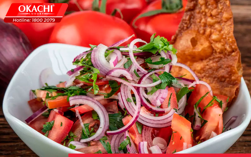 Salad hành tây với rau củ
