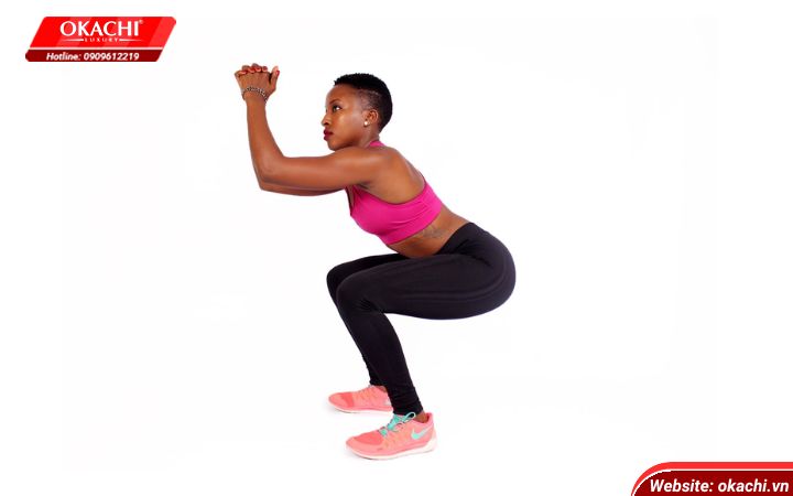sumo-squat-ngoi-xom