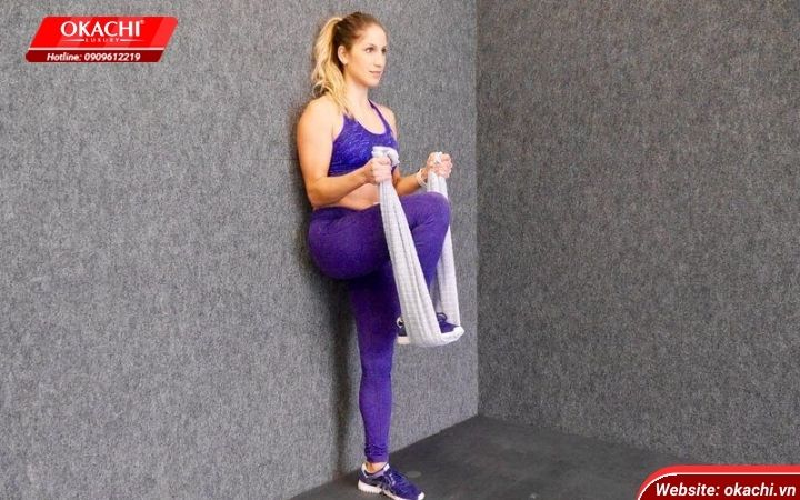 bài tập tay không cần tạ Towel Curl
