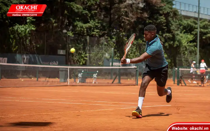 Huong dan choi tennis Cach cam vot