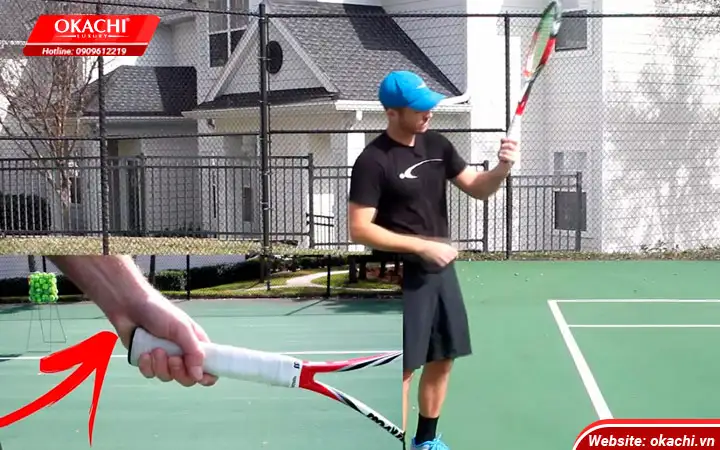 Cach cam vot tennis dung cach Eastern Backhand