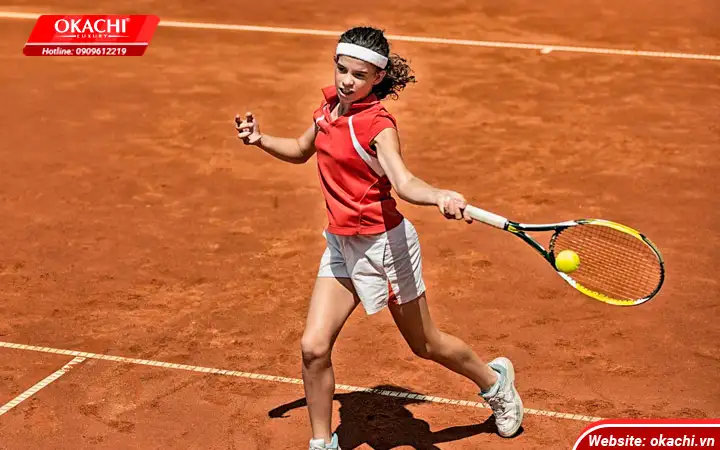 Kieu cam vot tennis Semi Western