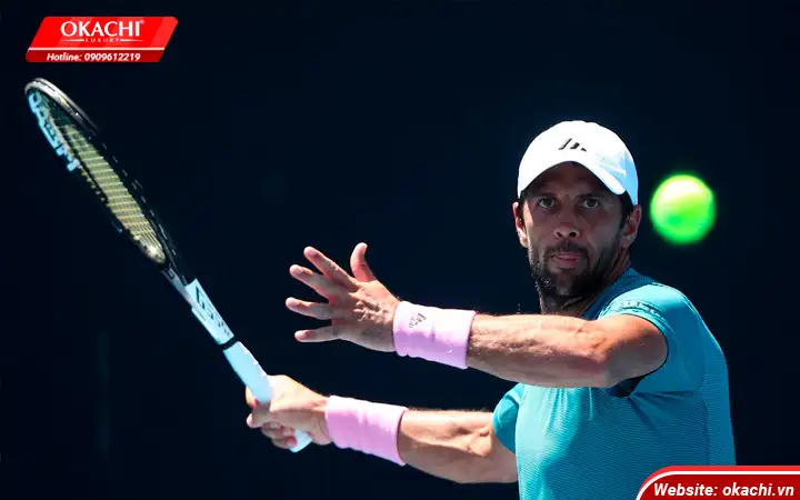 Ky thuat cam vot tennis kieu Extreme Eastern hay Semi Western