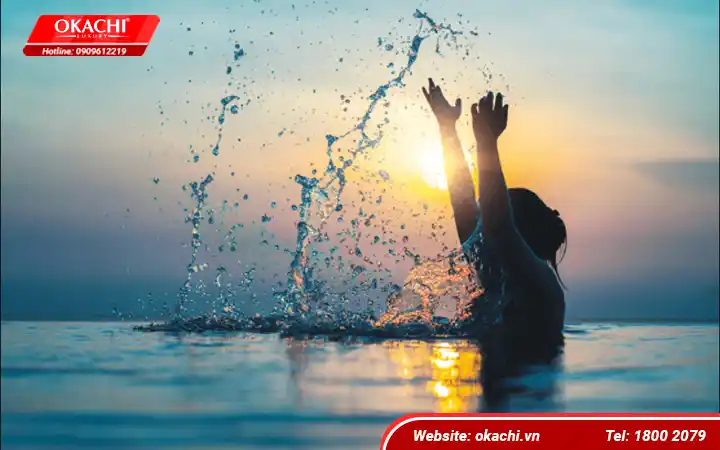 Đi bơi buổi sáng giảm cân hiệu quả