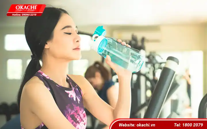 Uống nước khi tập thể dục đúng cách