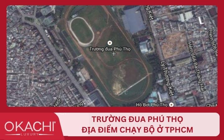 Chạy bộ tại trường đua Phú Thọ