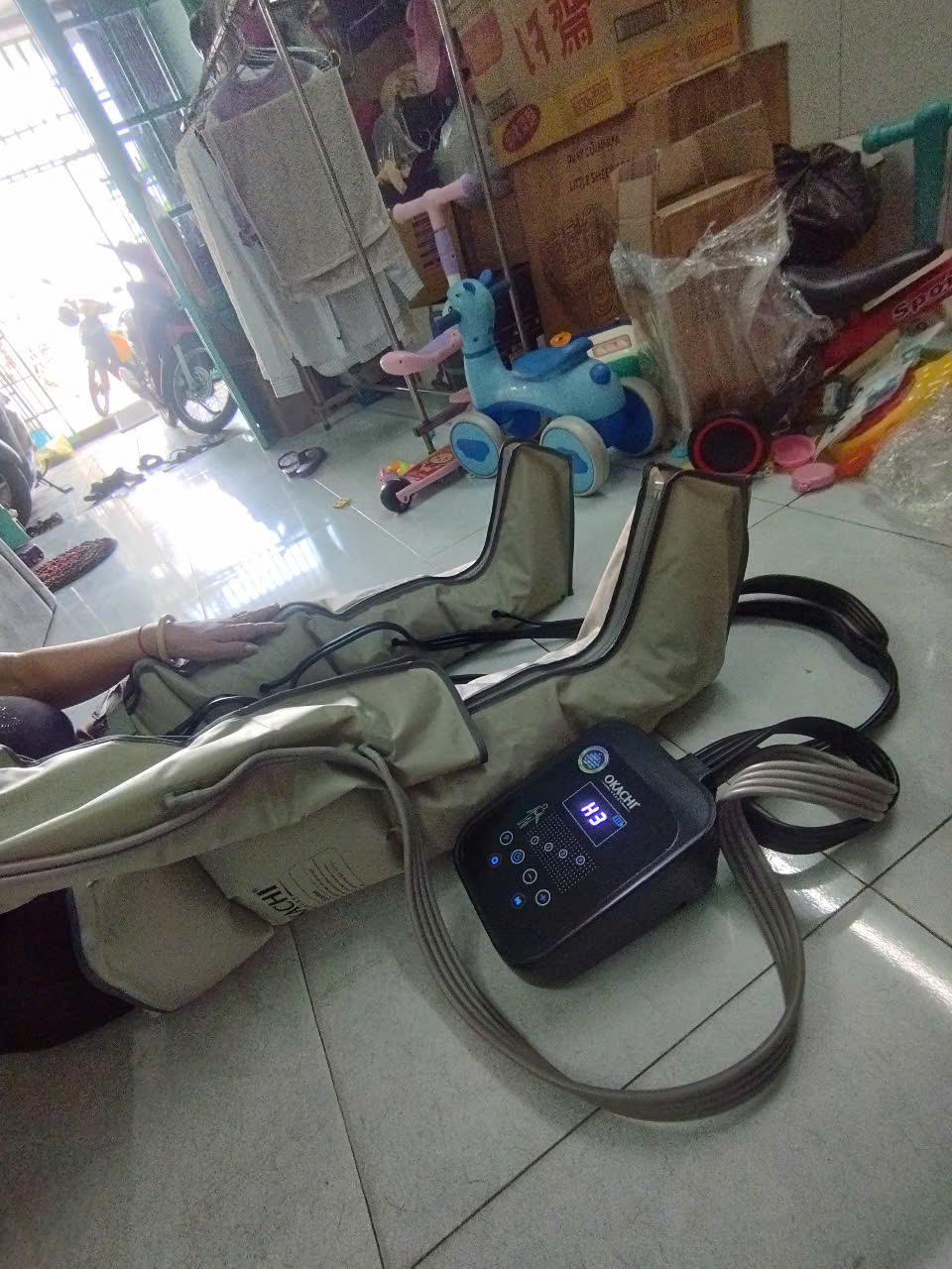 Tuyệt